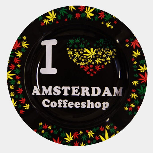 Rasta-Blätter, ich liebe den Metallaschenbecher von Ams Coffeeshop.