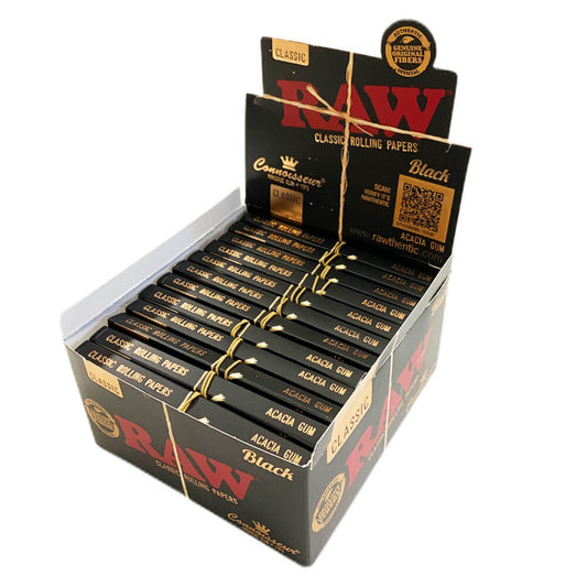 RAW Connoisseur Kingsize Zigarettenpapier mit Filtertips, Schwarz (24 Stück/Display)
